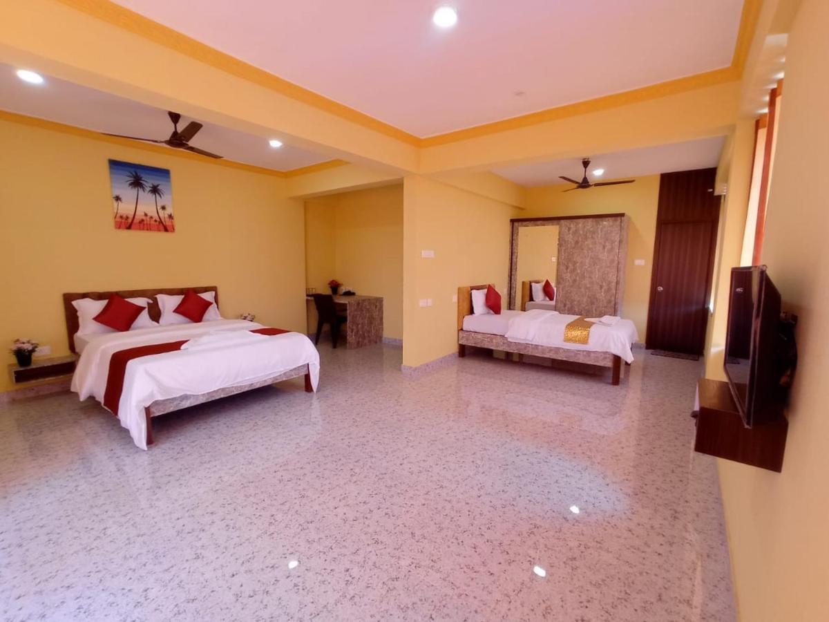 Brit'S Palace Goa Agacaim Kültér fotó