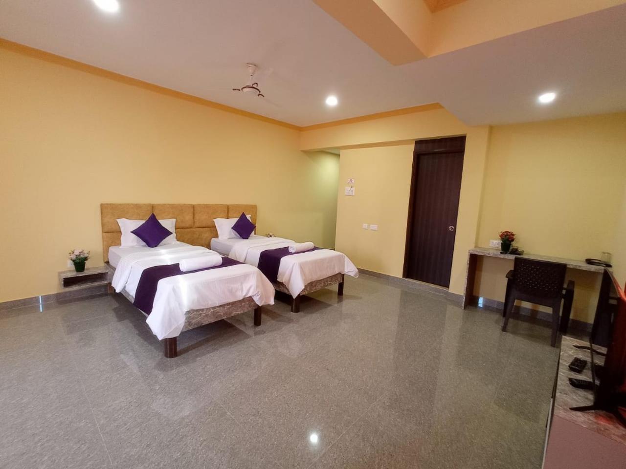 Brit'S Palace Goa Agacaim Kültér fotó